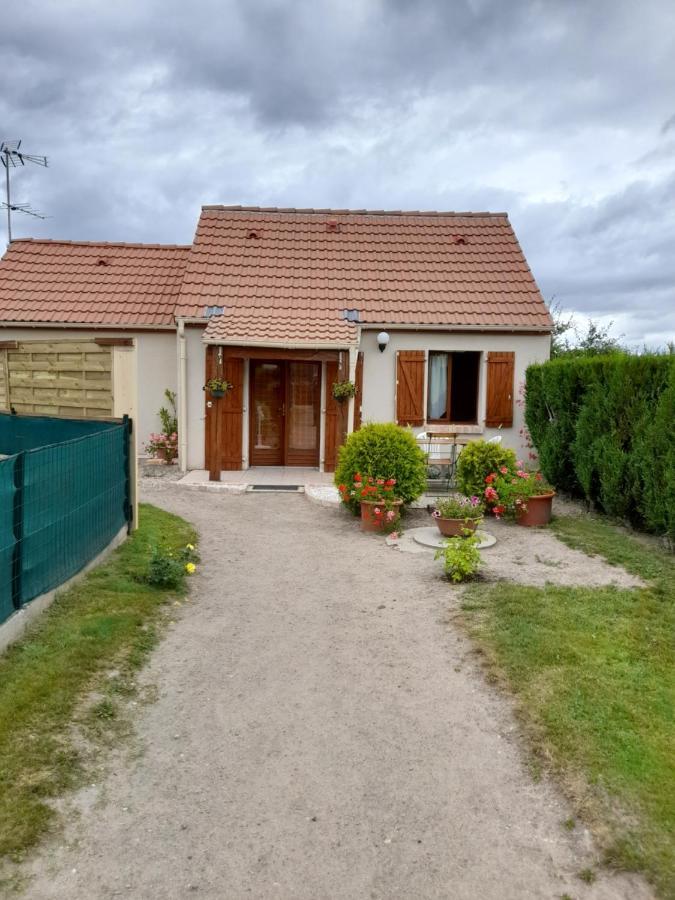 La Chaume Apartment Laugere Bagian luar foto