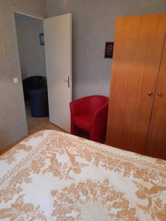 La Chaume Apartment Laugere Bagian luar foto