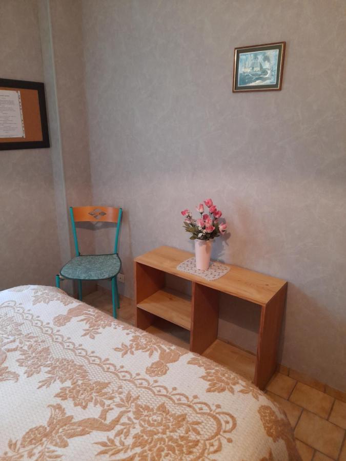 La Chaume Apartment Laugere Bagian luar foto
